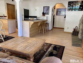 424 Quaking Aspen Ln in Stateline, NV - Building Photo - Building Photo