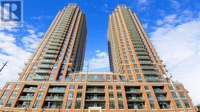 3260 Sheppard Ave E in Toronto, ON - Building Photo - Building Photo