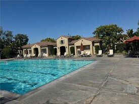 336 W Cork Tree Dr in Orange, CA - Building Photo