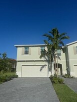 4344 Hammock Grove Dr in Greenacres, FL - Building Photo