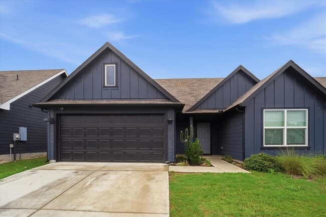 property at 1012 Norway Dr