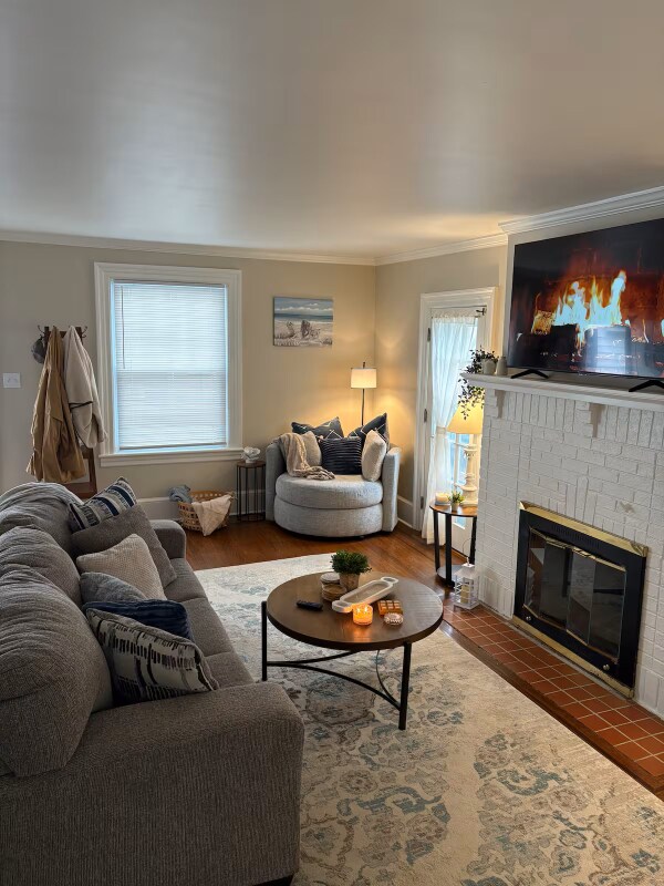 property at 119 N Clermont Ave