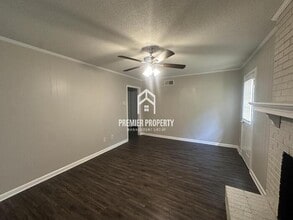 7086 Hillshire Dr in Memphis, TN - Building Photo - Building Photo