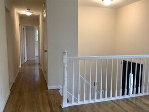 15 Carrol St in Babylon, NY - Building Photo - Building Photo