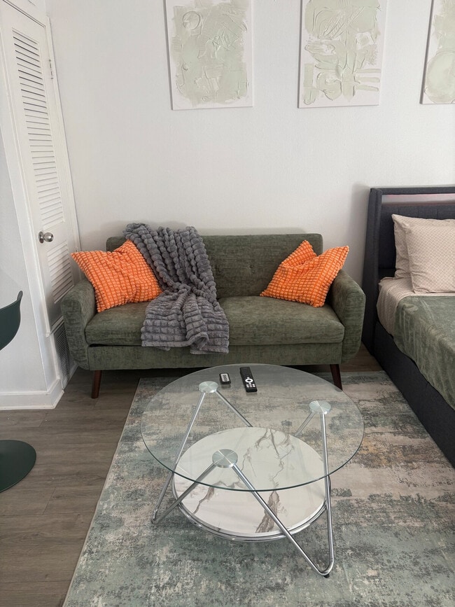 3104 Stoneway Dr in Austin, TX - Building Photo - Building Photo