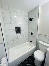 289 Elmwood Ave in East Orange, NJ - Building Photo - Building Photo