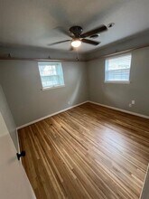 9527 Emnora Ln in Houston, TX - Building Photo - Building Photo