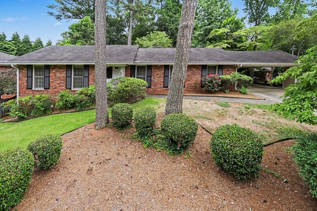 property at 4725 Kitty Hawk Dr