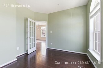 343 Hersden Ln in Arnold, MD - Building Photo - Building Photo