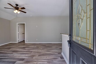 10351 Royal Damon in Conroe, TX - Foto de edificio - Building Photo