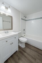 2708 Vandiver Dr in West Palm Beach, FL - Building Photo - Building Photo