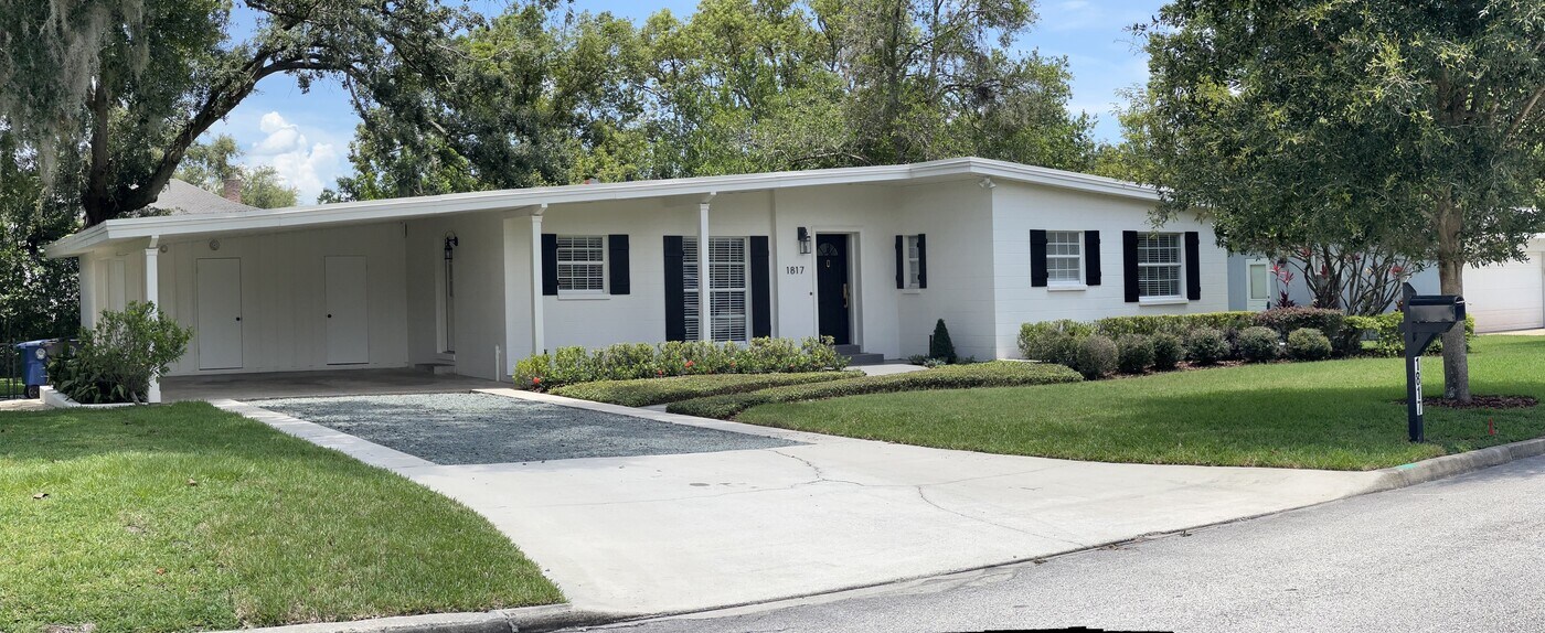 1817 Loch Berry Rd in Winter Park, FL - Building Photo