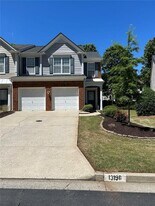 13196 Marrywood Ct in Milton, GA - Building Photo