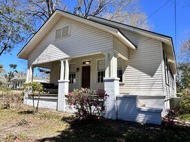 702 Fort Dale Rd in Greenville, AL - Building Photo