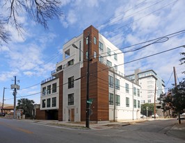 2934 N Hall St Apartments