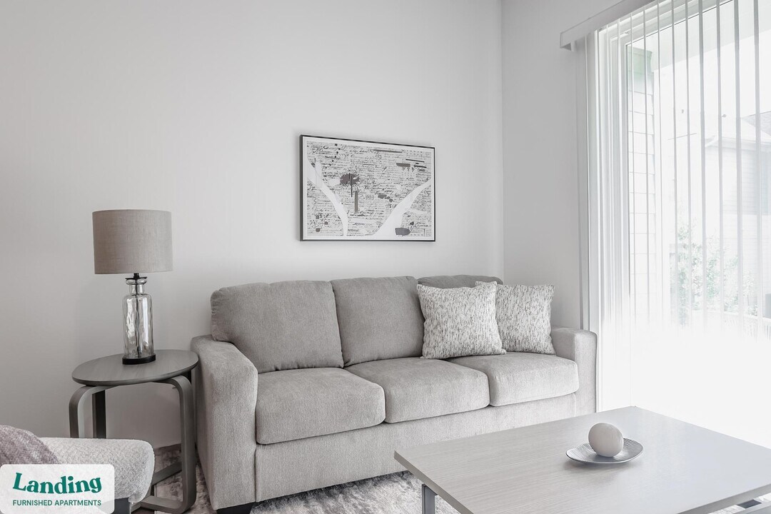 515 Corso Ln in Davenport, FL - Building Photo