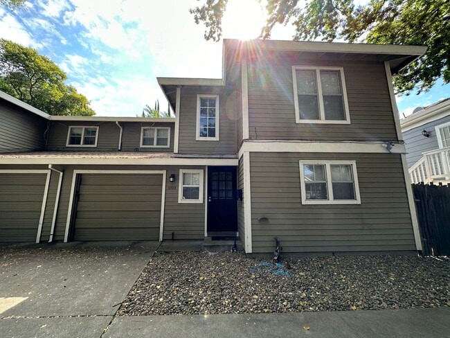1703-1703 13th St in Sacramento, CA - Building Photo - Building Photo