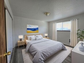 140 NE Atkinson Ct in Roseburg, OR - Building Photo - Building Photo