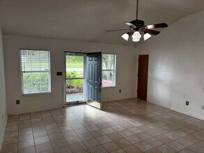 3613 Burton Cir in Navarre, FL - Building Photo - Building Photo