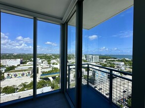 460 NE 29th Ter, Unit B8 in Miami, FL - Building Photo - Building Photo