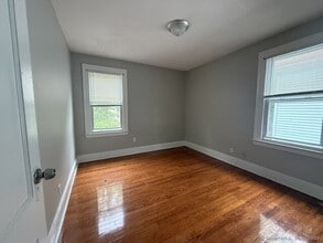 80 Shepard St, Unit 2 in New Haven, CT - Building Photo - Building Photo