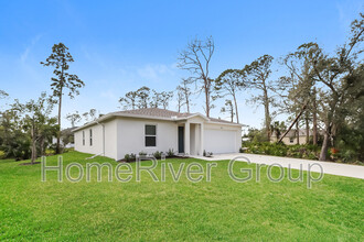 3863 Laredo Ave in North Port, FL - Building Photo - Building Photo