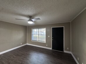 207 Maryland Dr in Texarkana, TX - Building Photo - Building Photo