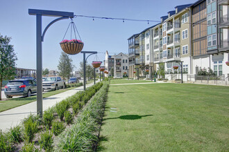 The Maxwell in Frisco, TX - Foto de edificio - Building Photo