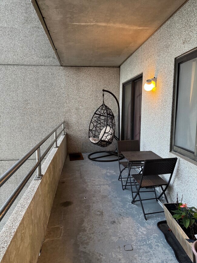 382 Ocean Ave, Unit 1401 in Revere, MA - Building Photo - Building Photo