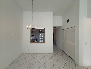 1953 SW 15th St in Deerfield Beach, FL - Building Photo - Building Photo