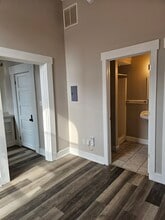 101 E Main St, Unit B in Crawfordsville, IN - Foto de edificio - Building Photo