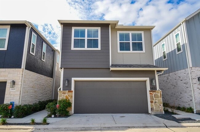 property at 9821 Prairie Garden Ln
