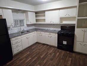 814 S McFarland St in Stillwater, OK - Building Photo - Building Photo