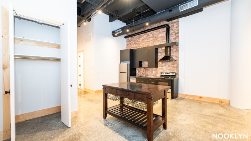 255 18th St in Brooklyn, NY - Building Photo