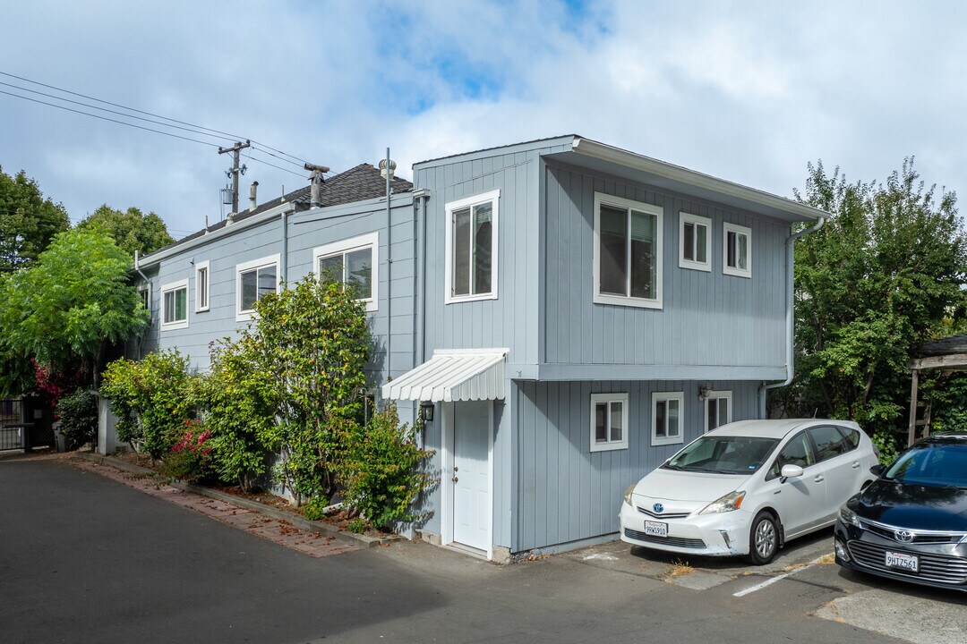 334 45th St in Oakland, CA - Foto de edificio
