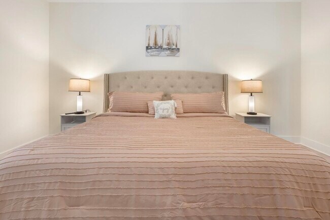 1577 Metropolitan Blvd