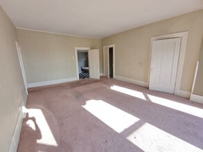 26 E Mechanic St in Shelbyville, IN - Building Photo - Building Photo