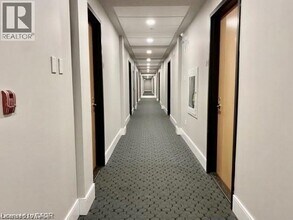 15 Prince Albert Blvd in Kitchener, ON - Building Photo - Building Photo