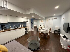 4273 Pheasant Run in Mississauga, ON - Building Photo