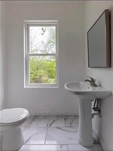 417 E Burgess St in Pittsburgh, PA - Building Photo - Building Photo