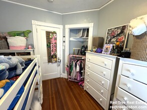 242 Belgrade Ave in Boston, MA - Building Photo - Building Photo