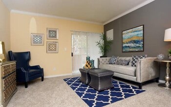 2101 N Haskell Ave. in Dallas, TX - Building Photo - Building Photo