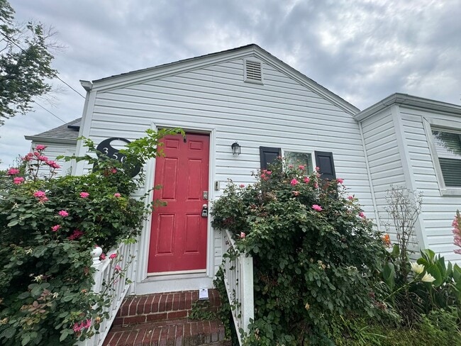 property at 3508 Commonwealth Ave