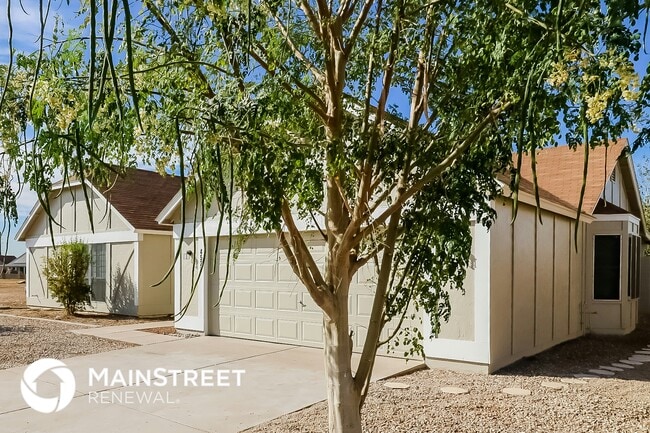 4520 N 106th Ave in Phoenix, AZ - Building Photo - Building Photo