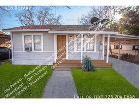 Amazing Newly Remodeled Home Near Downtown in San Antonio, TX - Building Photo