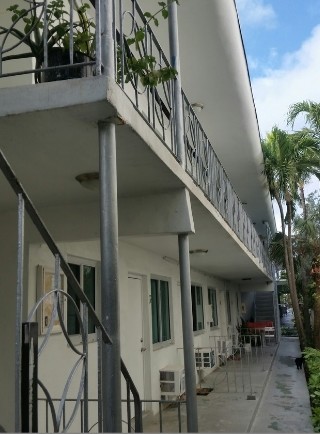 7720 Abbott Ave in Miami Beach, FL - Building Photo - Building Photo