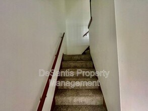 447 Idlewood Rd in Pittsburgh, PA - Building Photo - Building Photo