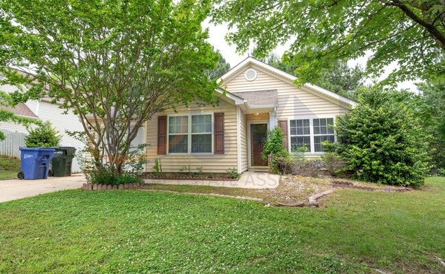 property at 5015 Silhouette Dr