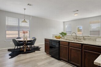 11853 Gaelic Dr in Austin, TX - Building Photo - Building Photo