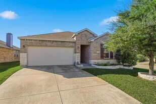 500 Sundrop Ln in Fate, TX - Building Photo